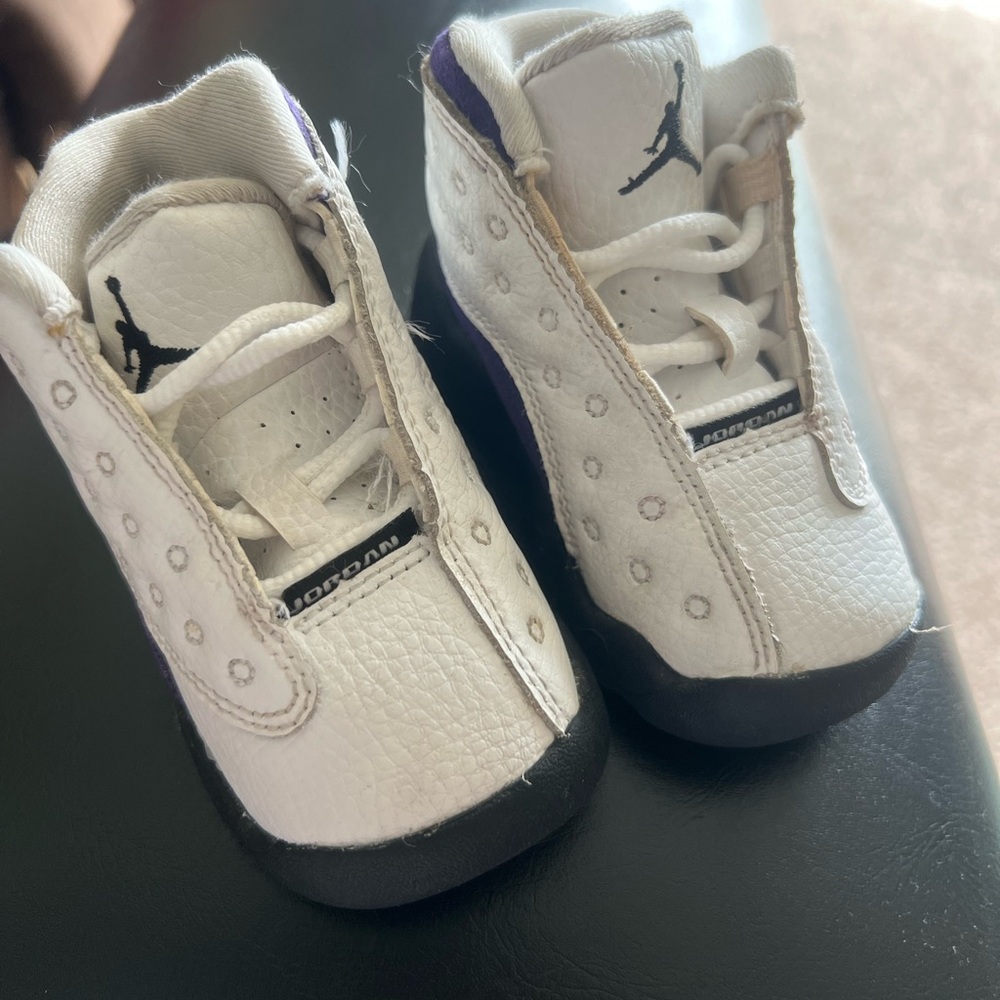 Jordan 13 lakers size 4c preowned no box